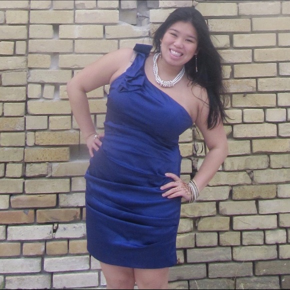 One-Shoulder Dress - Picture 2 of 6